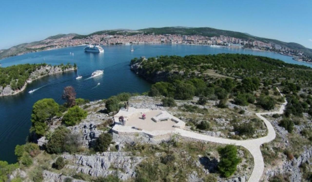 Studio Apartment Gray Šibenik Екстериор снимка